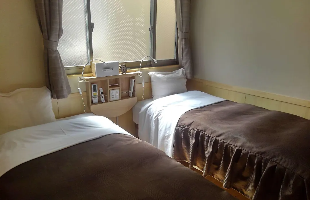 Business Hotel Crescent-1