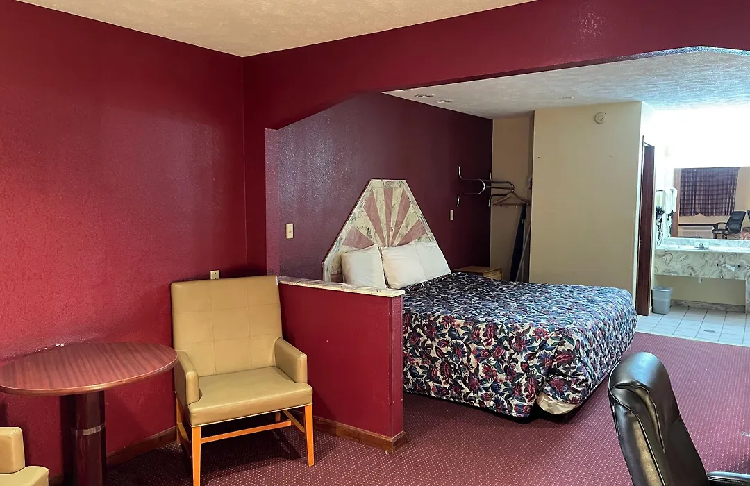 Western Inn Express-1