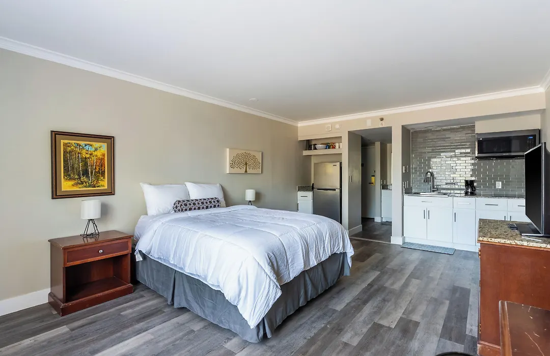 Alta Hotel-1
