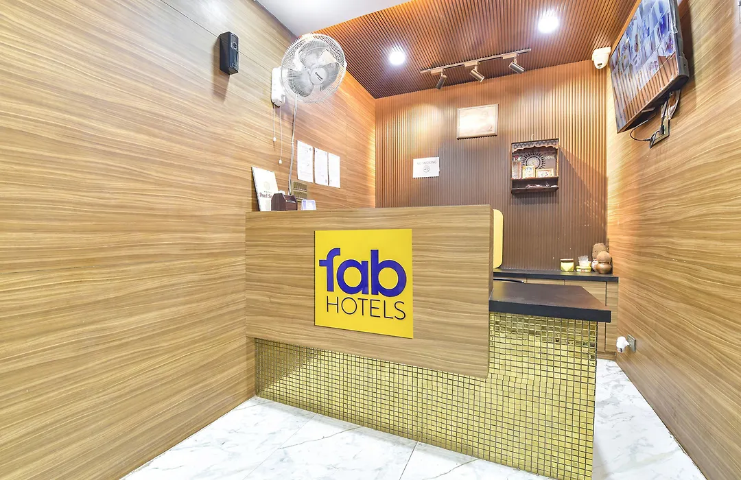 Fabhotel Pearl Square-1