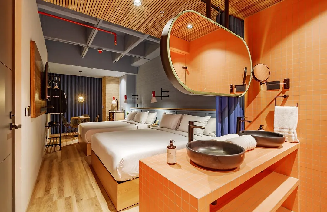 The Somos Bold Hotel-1