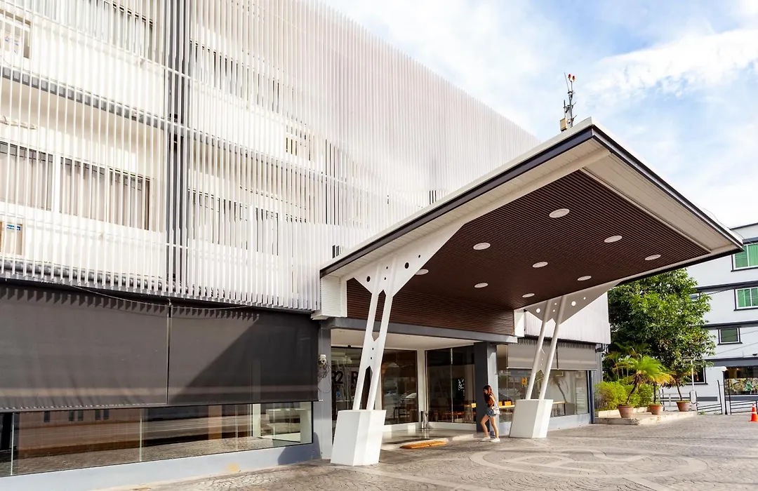 R2 Hotel Chiangmai-1