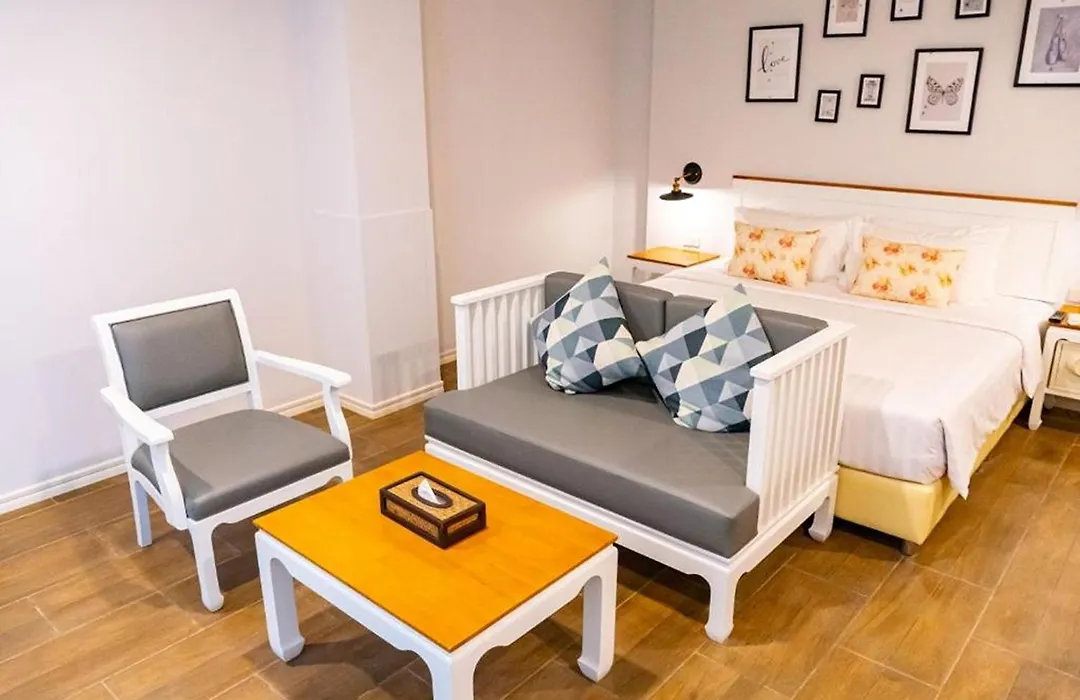 J Place Hotel-1