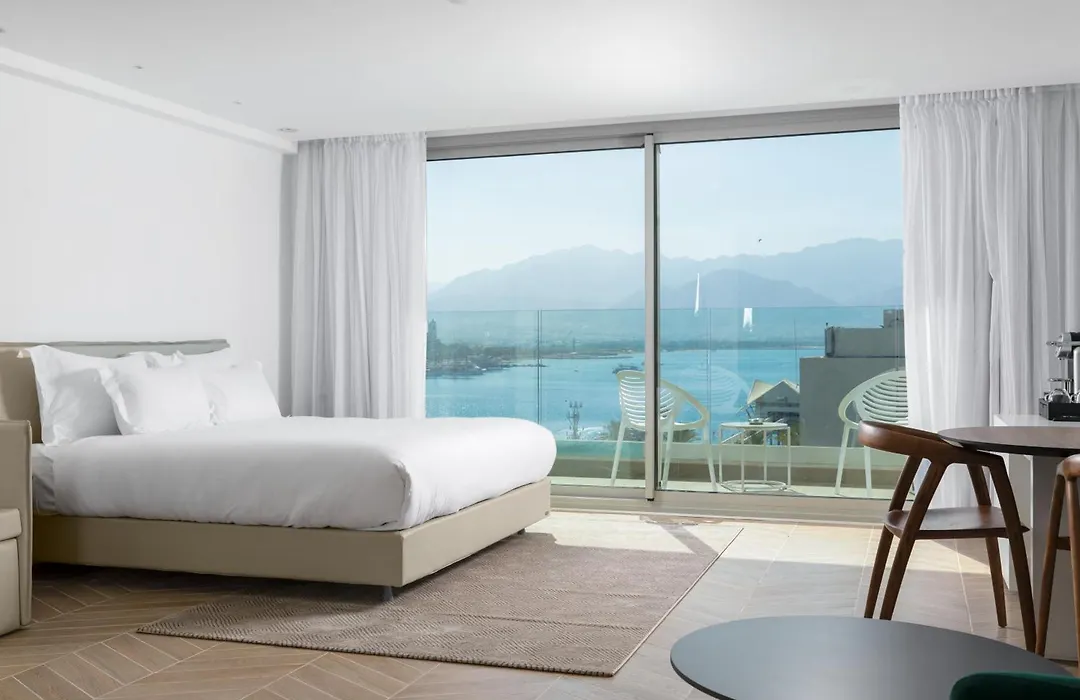 Akoya Hotel-1