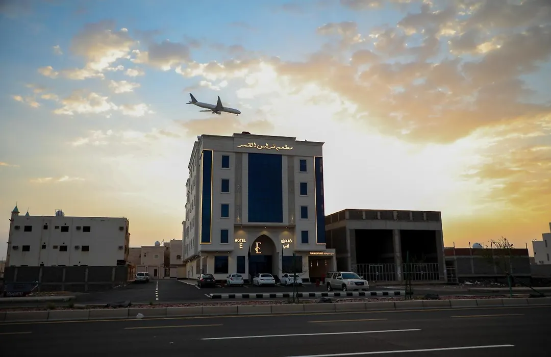 E Hotel-1