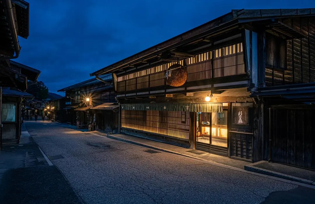 Byaku Narai-1