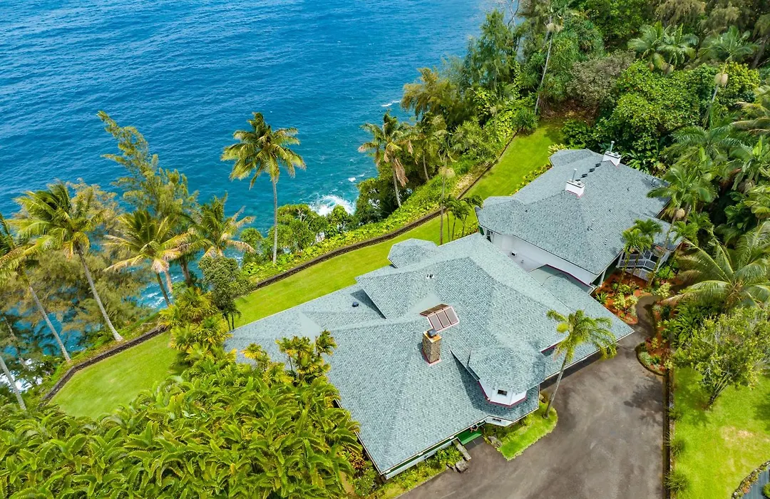 Hamakua Hotel-1