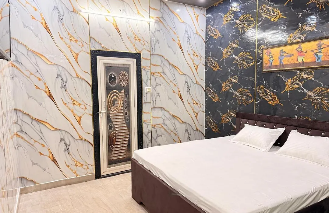 Hotel Tirupati Lawn-1