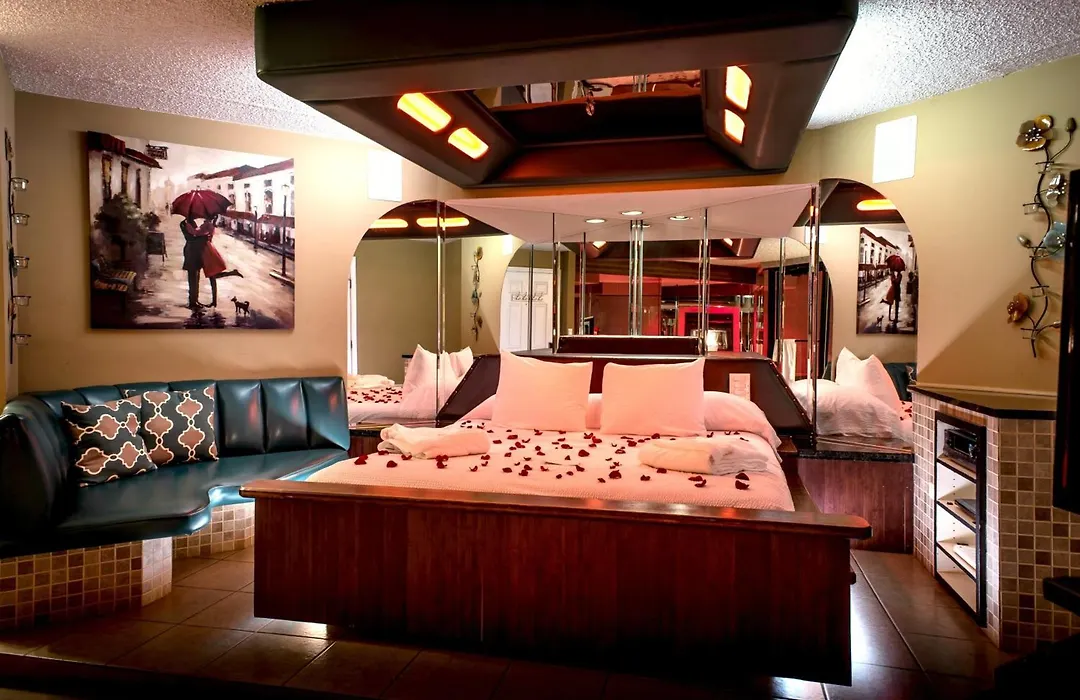 Essence Suites-1