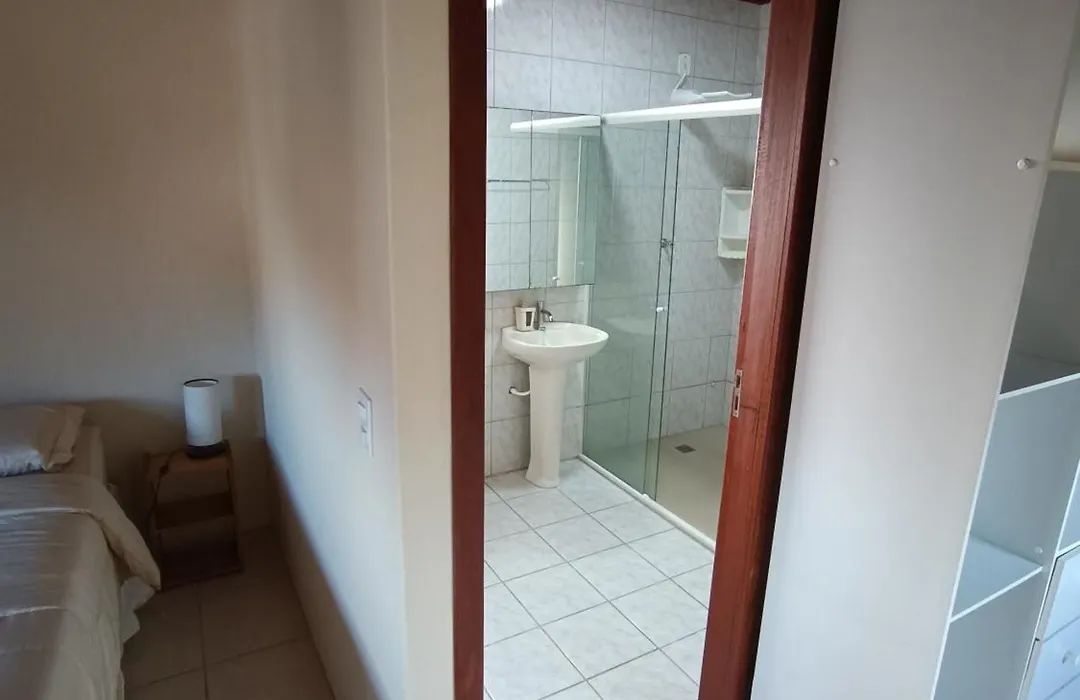 Suíte Casa Amarela-1