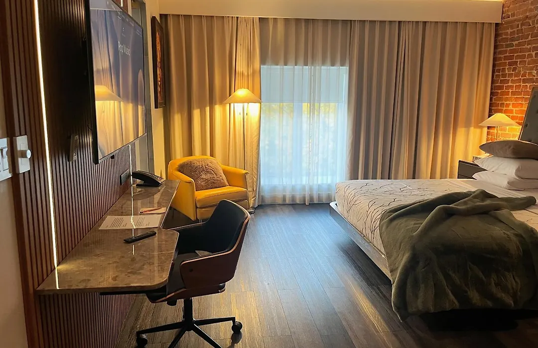 Hotel Kutuma-1