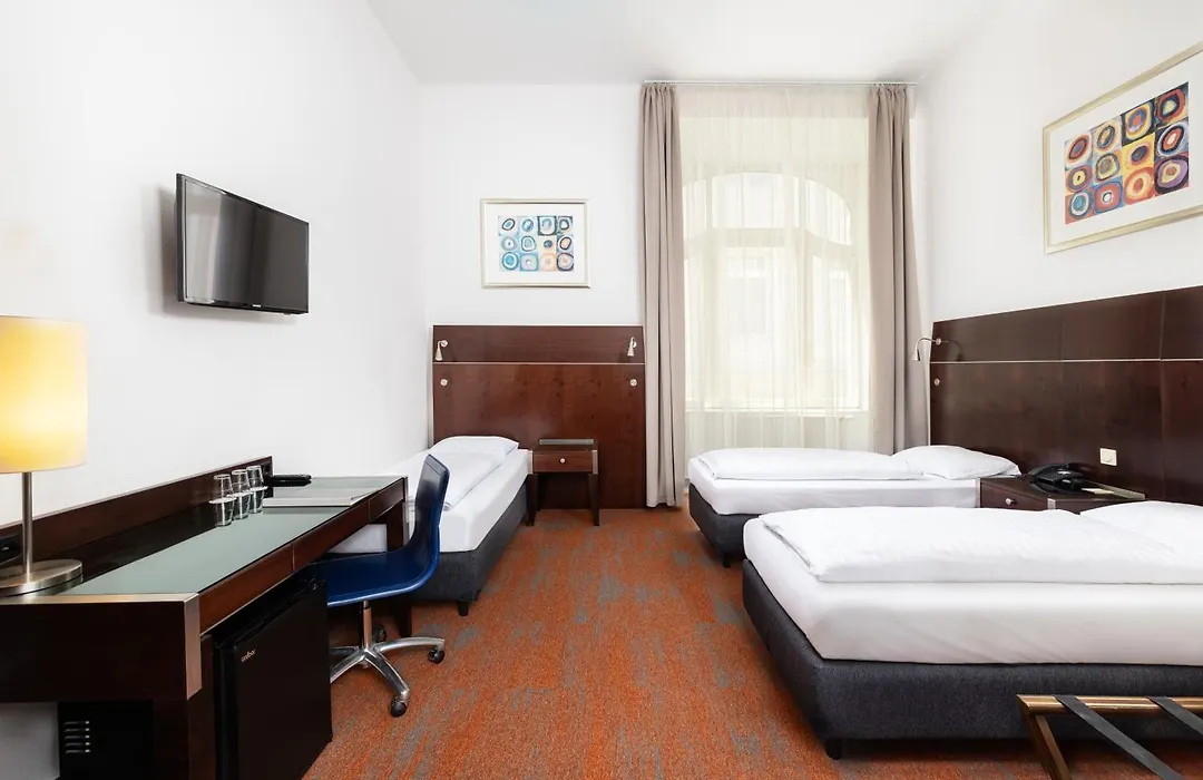 City Hotel Matyas-1