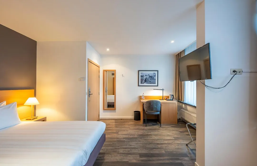 Serwir Hotel-1
