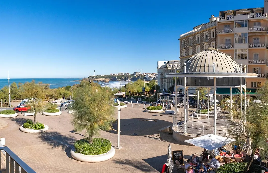 Hotel De L'Ocean Et Restaurant - Coeur De Ville-1