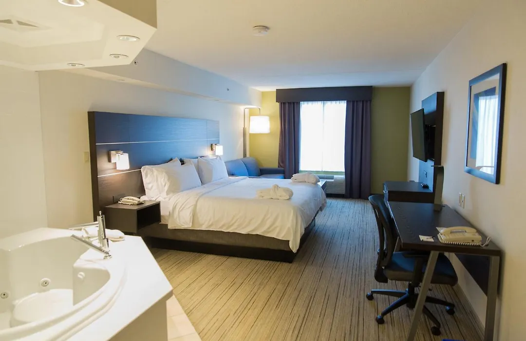 Holiday Inn Express Brampton By Ihg-1