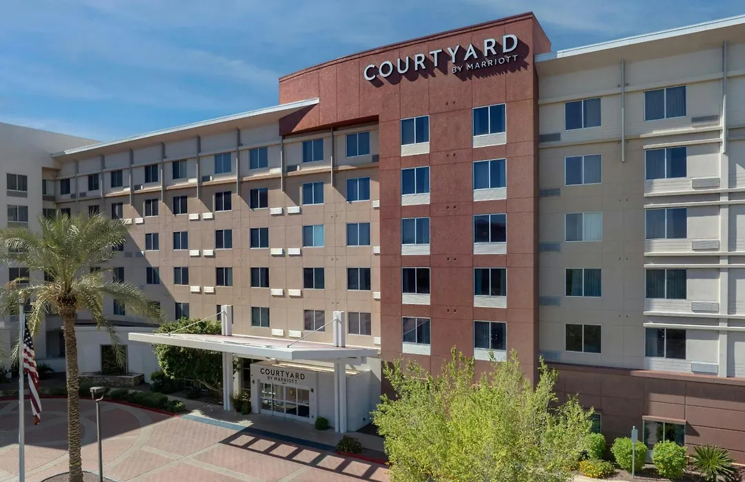 Courtyard Phoenix Chandler/Fashion Center-1
