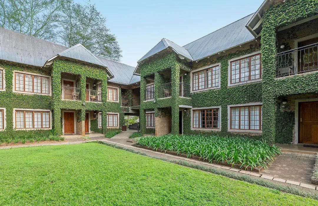Hippo Hollow Country Estate-1