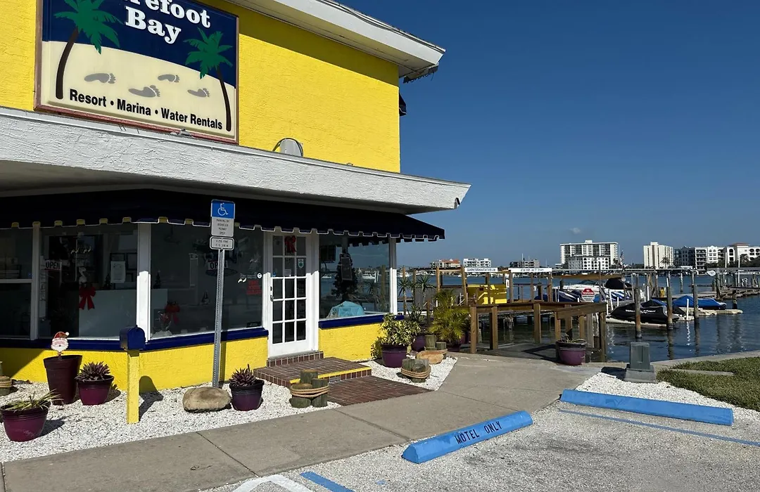 Barefoot Bay Resort Motel-1