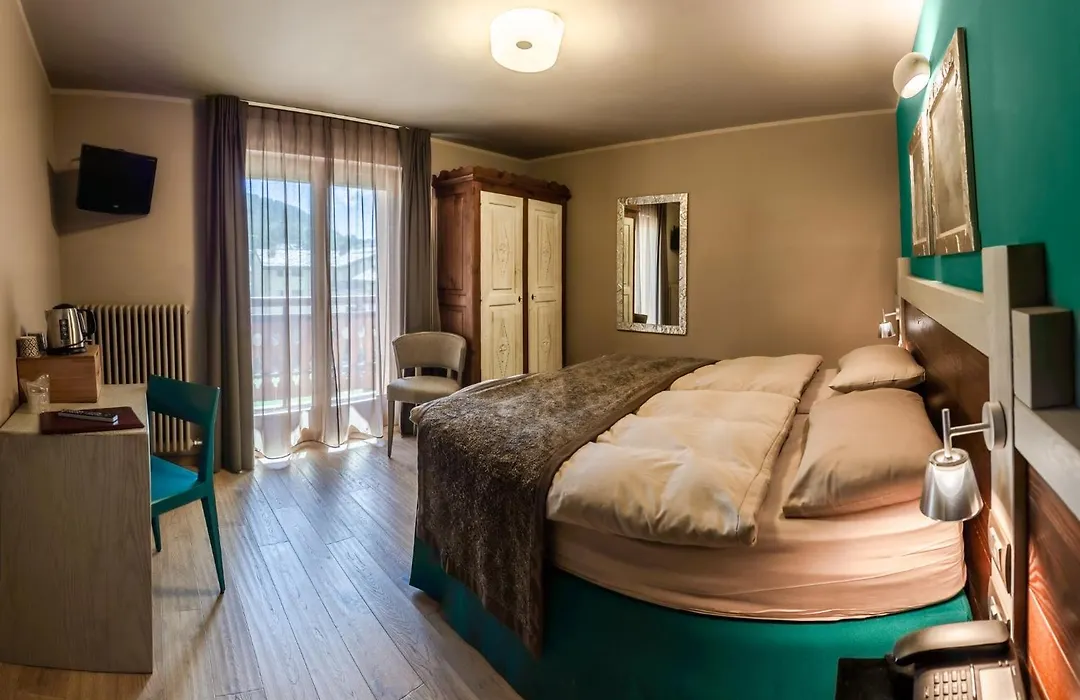 Hotel Lyskamm-1