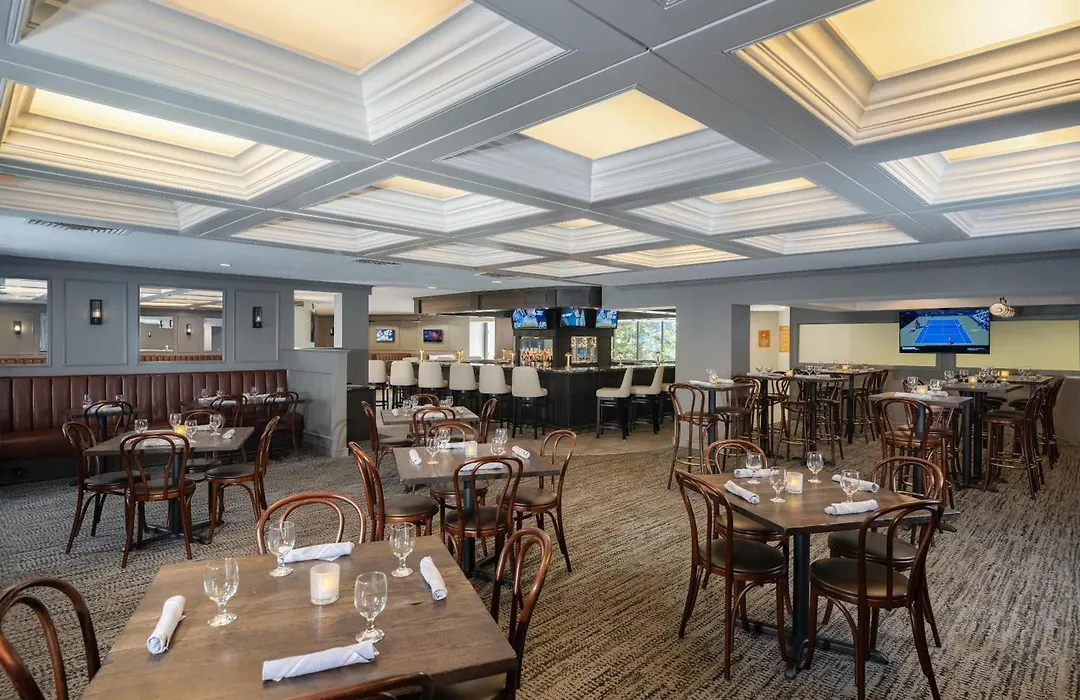 Doubletree By Hilton Portland, Me-1