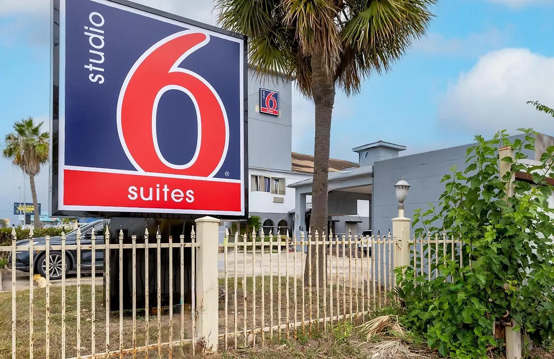Studio 6 Suites Pasadena, TX-1