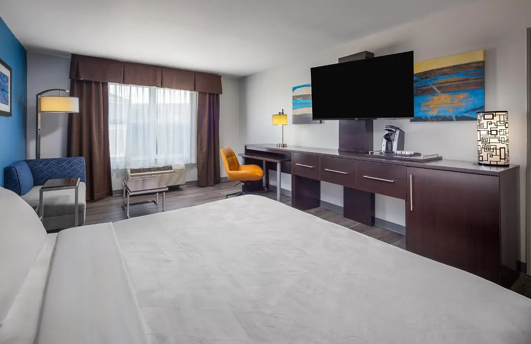 Holiday Inn Express Hotel & Suites St. Louis West-O'Fallon By Ihg-1