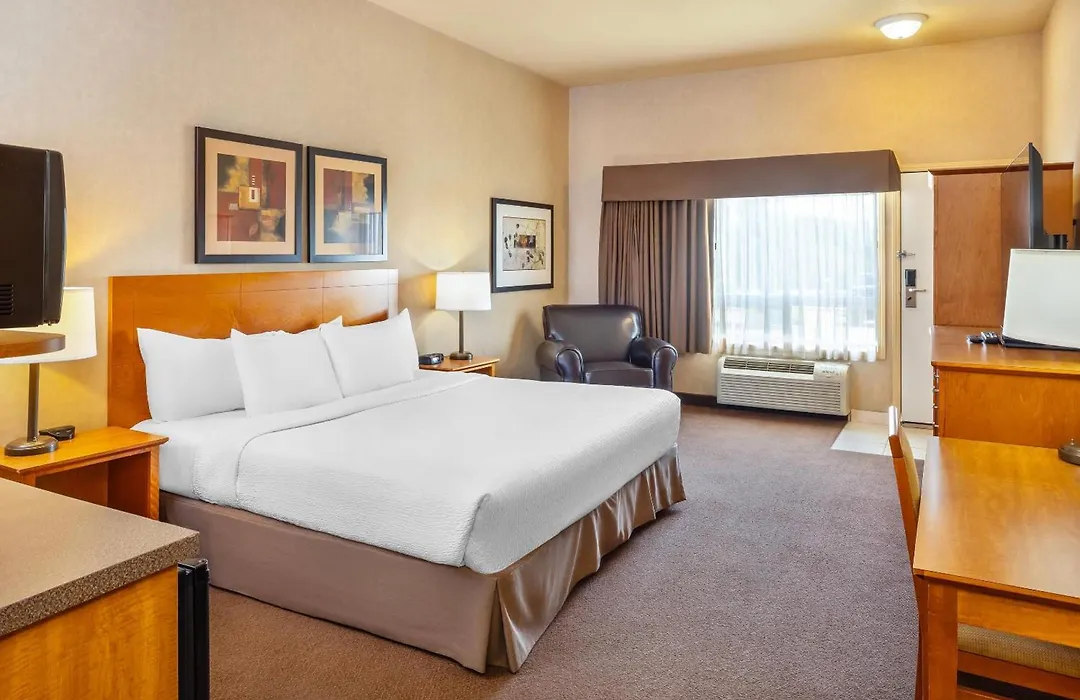 Clarion Pointe Rimbey-1