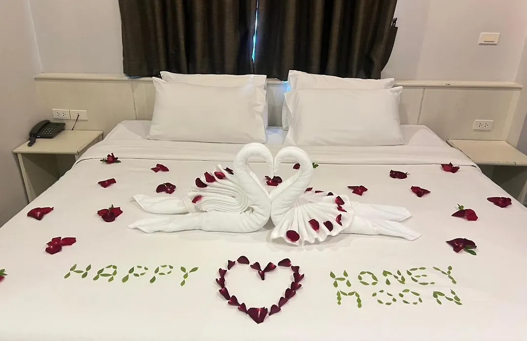 88 Hotel-1