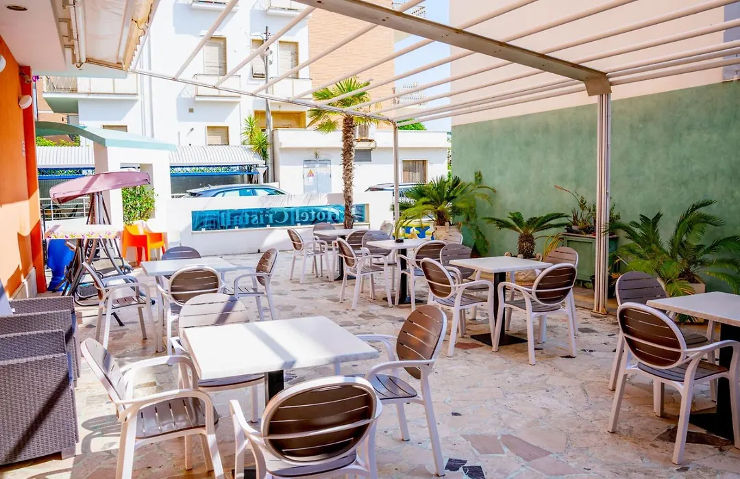Hotel Cristall-1