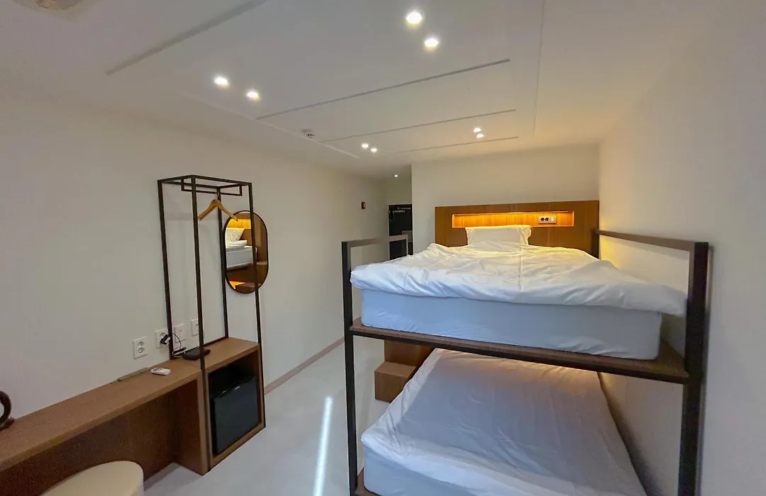 Hostel Korea - Changdeokgung-1