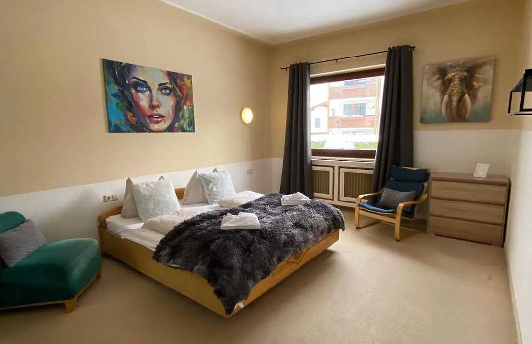 Katharina'S Sleepover - Budget Holiday Home-1