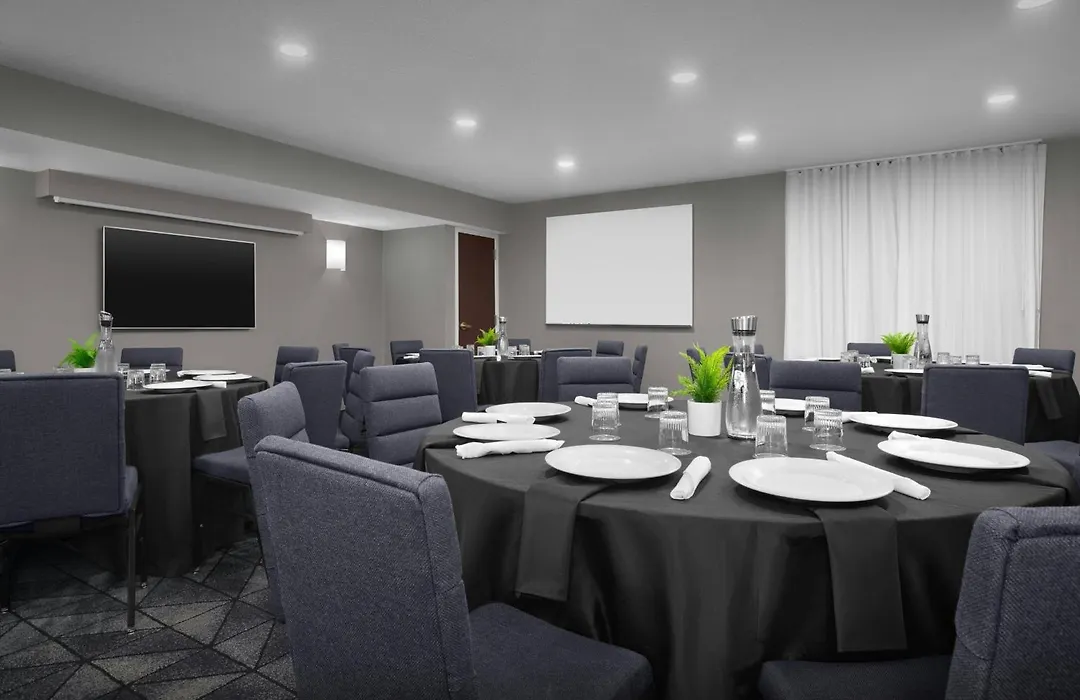 Courtyard By Marriott Dallas Dfw Airport North/Irving-1