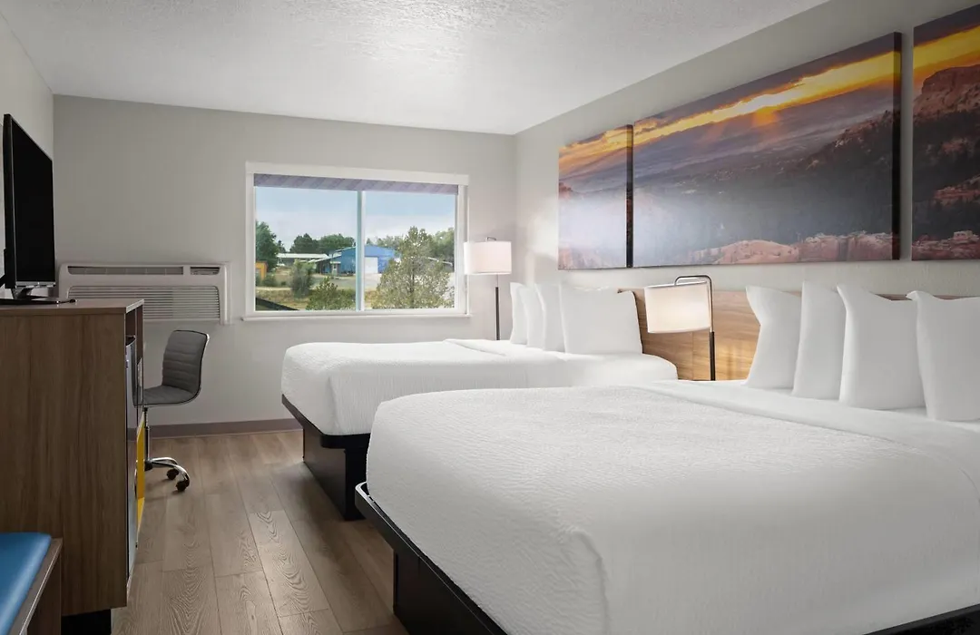 Days Inn By Wyndham Las Vegas-1