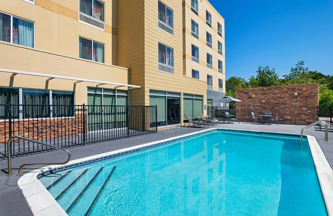 Fairfield Inn & Suites By Marriott Austin San Marcos-1