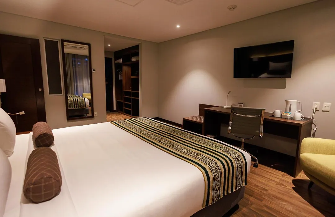 Hotel Rennova-1