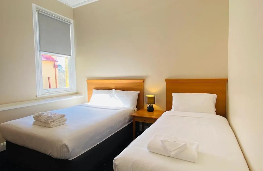 Gardners Inn Hotel-1