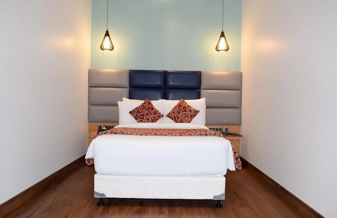 Srm Hotel Maraimalai Nagar Chennai-1