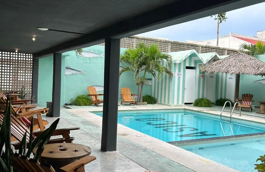 Mas Basico Hotel-1