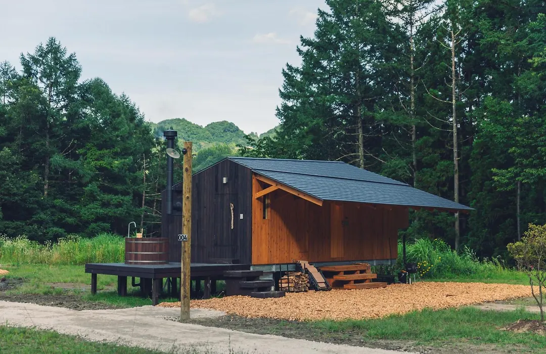 Earthboat Hakuba-1