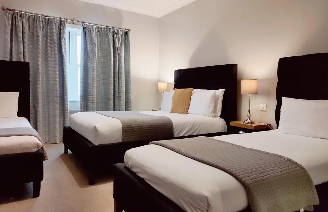 Michelangelos - Rooms, Restaurant & Bar-1