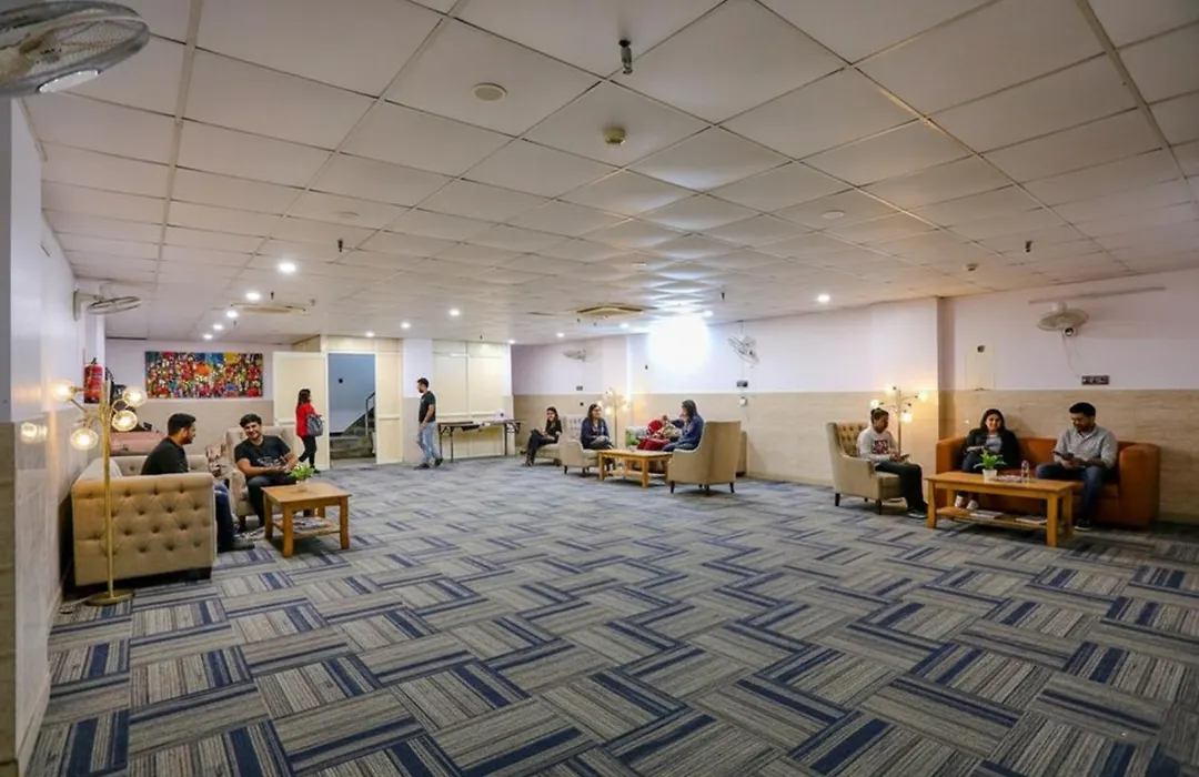 Fabhotel Rama I-1