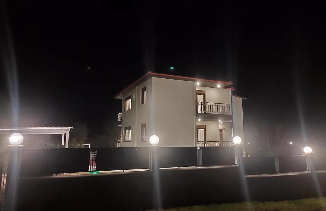 Kashmir Luxury Apartments-1