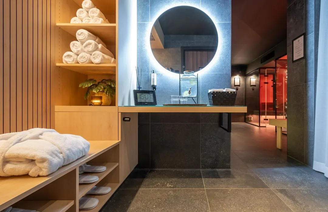 One Two Four - Hotel & Spa-1