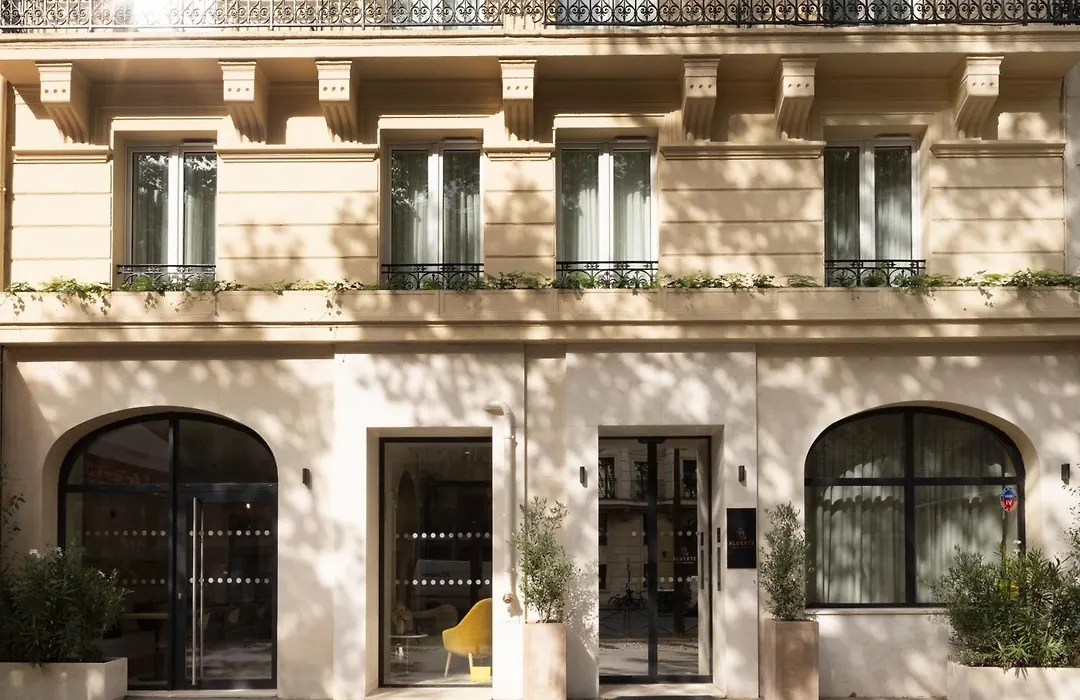 Alberte Hotel-1