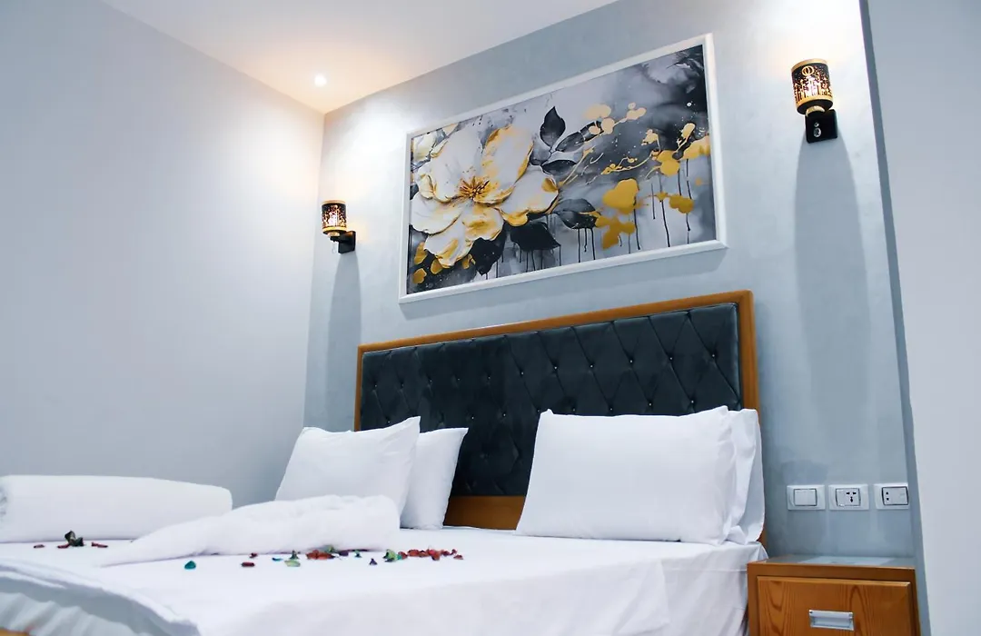 Olivia Hotel-1