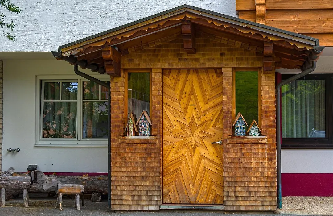 Haus Wallis by stayFritz - Ski-In Ski-Out Zimmer 'garni' am Arlberg-1