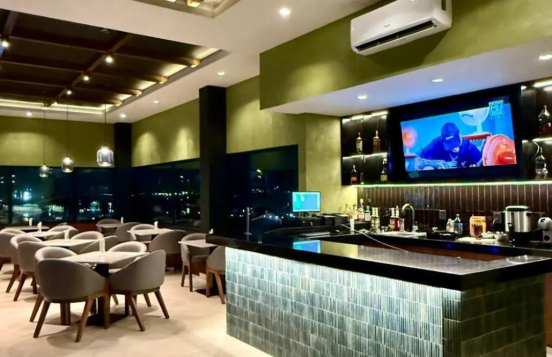 Hotel Myst.-1