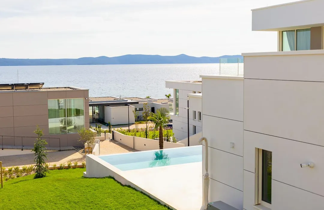 Lioqa Resort-1