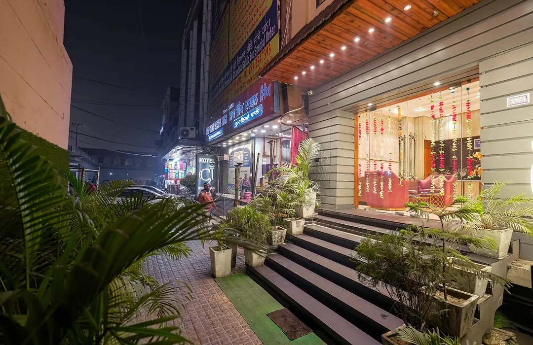 Hotel Indus-Divine Golden View, Amritsar-1
