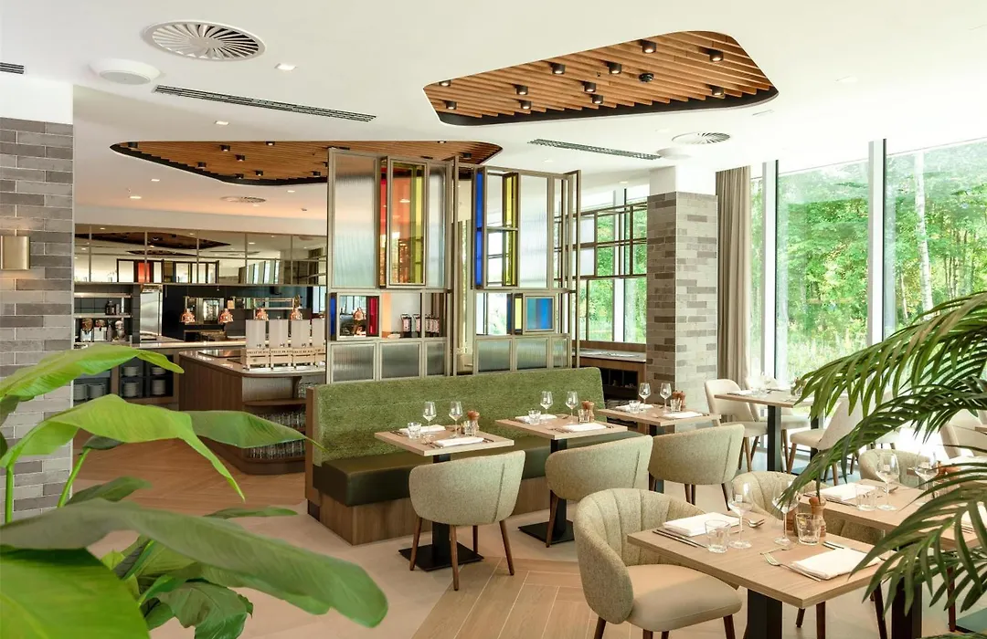 Hilton Garden Inn Brussels Airport-1